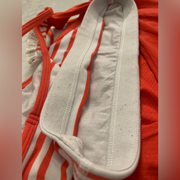 Lululemon, orange, women’s size 6 racer back tank with built in bra - Picture 3 of 6